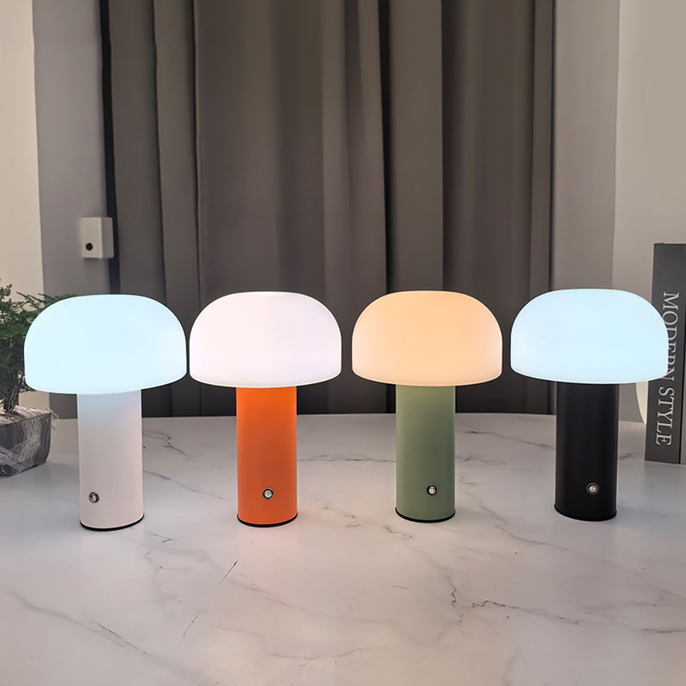 Mushroom Table Lamp - مصباح مكتبي LED يعتم على شكل