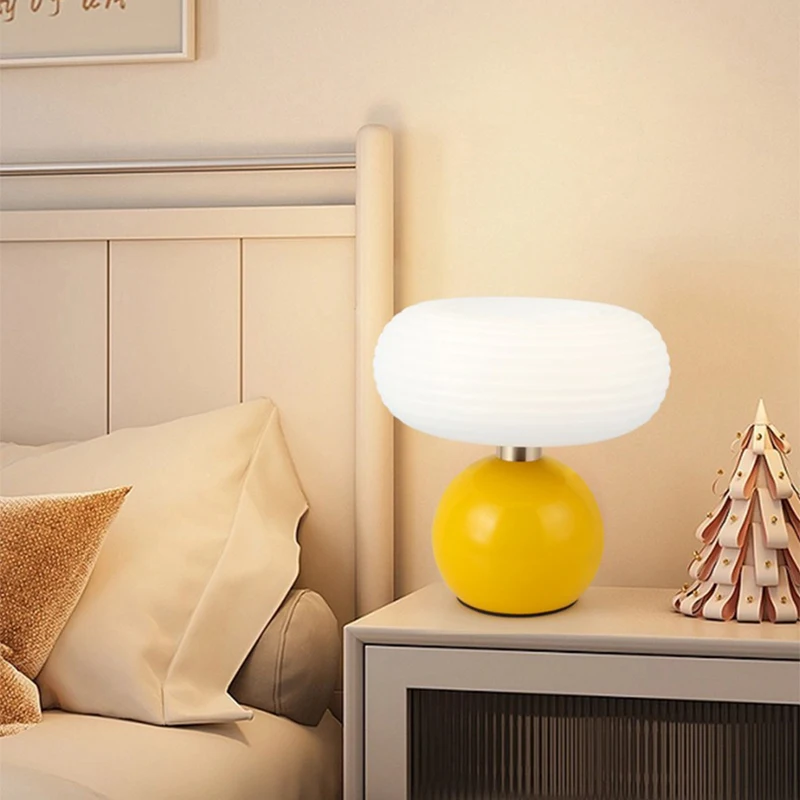 مصباح ليلي بمنفذ USB للفطر ، م - مراجعة Mushroom Table Lamp وسعره
